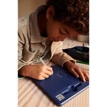 ANNELISE MAGNETIC PIIRRUSTUSTAULU - INDIGO BLUE