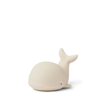 WINSTON LADATTAVA YÖVALO - WHALE